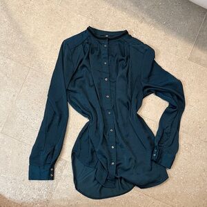 H&M Deep Green Silk like button up Blouse